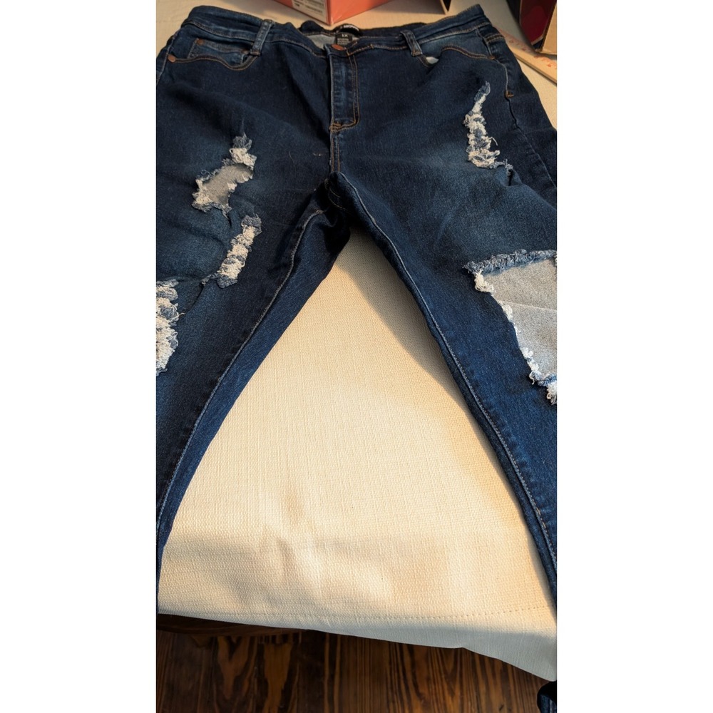 Fashion Nova Women Plus Size Jeans Dark Wash Blue Distressed